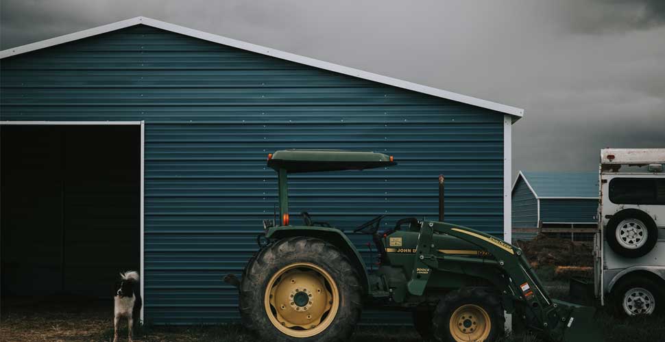 build a weather proof shed with prefab metal buildings
